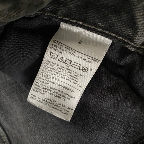 Old Navy Straight Jeans - Picture 5 of 5